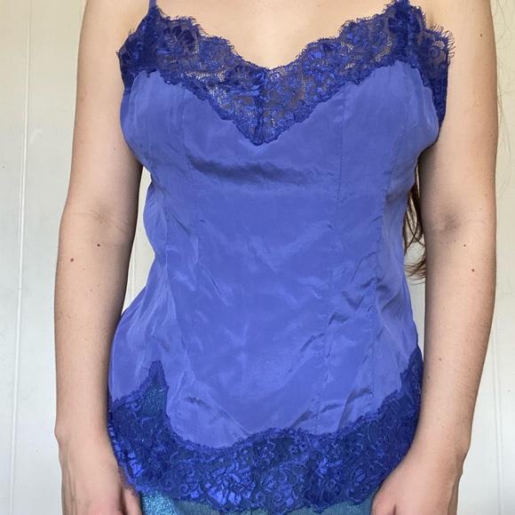 slip top with lace trim 💜 - Picture 5 of 8